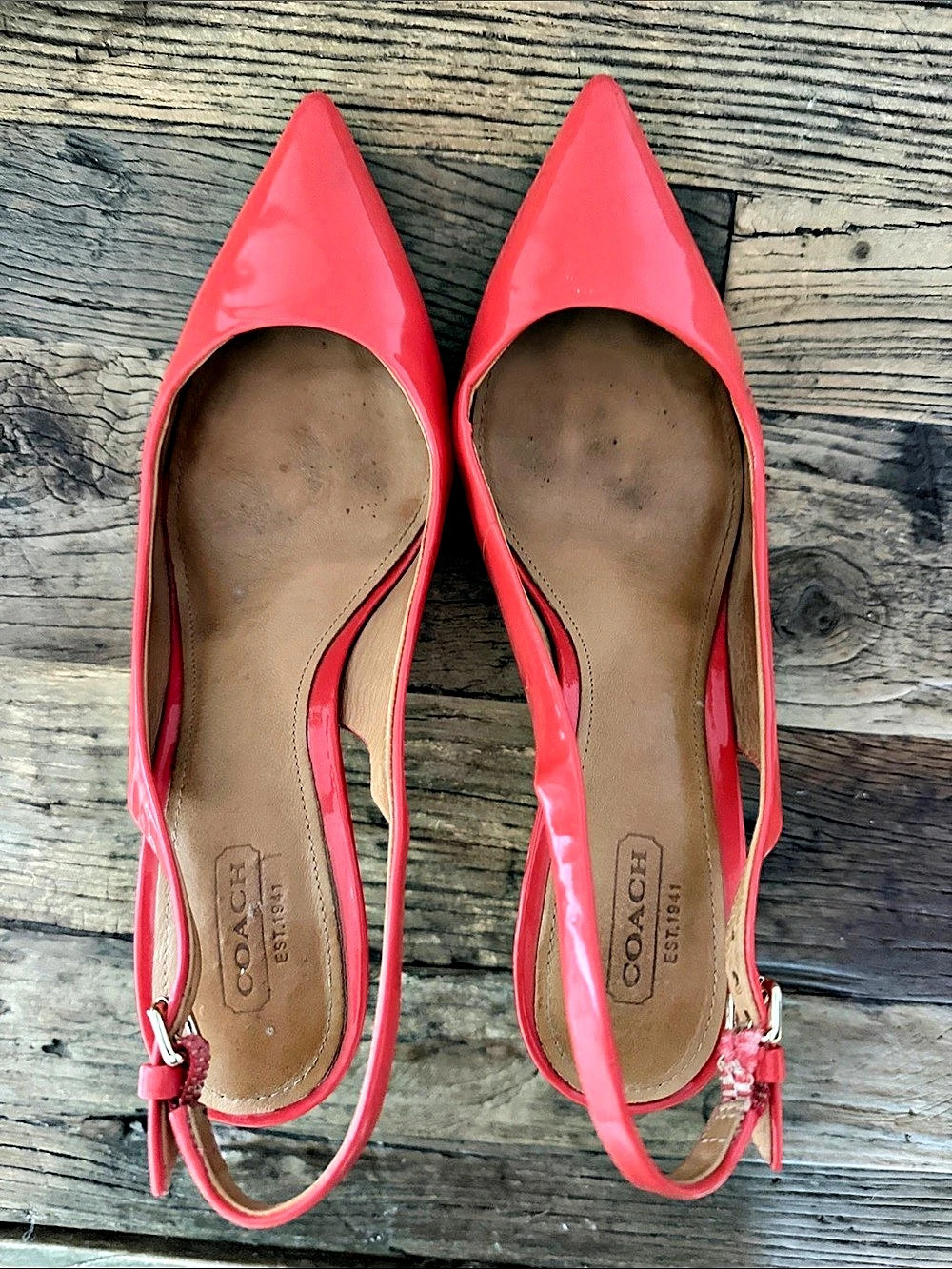 Coach- Lilly Patent Leather Pointed-Toe Slingback Heels in Coral w/wooden heel - Picture 5 of 9